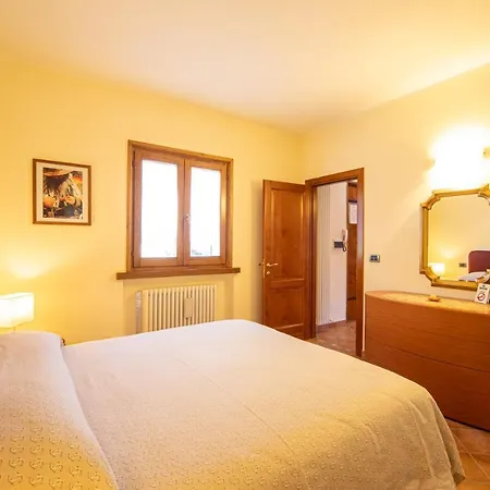 Bed & Breakfast Il Bughetto 3*